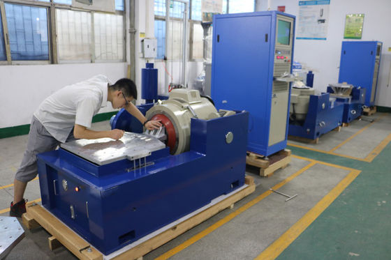 Buen precio Probador de vibración de precisión 10kN 8 canales Cumple con MIL-STD-810 en línea